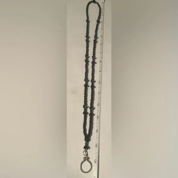 Black and Iridescent Beaded Eyeglass Holder/Lanyard Necklace (glasses not incld) - Picture 4 of 6